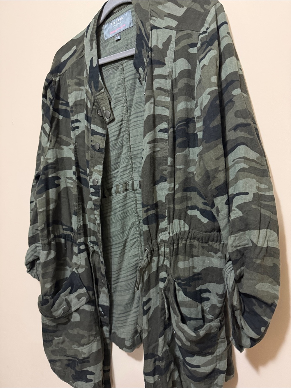 torrid Green Camo Drawstring Utility Jacket - Picture 4 of 4